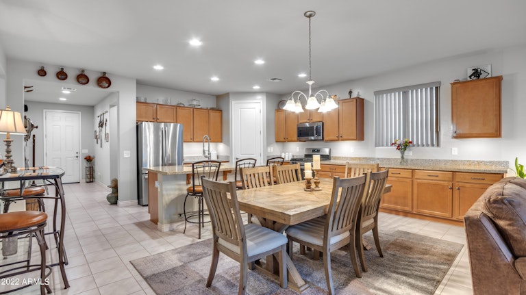 Photo 14 of 39 - 4581 W Pelotazo Way, Queen Creek, AZ 85142