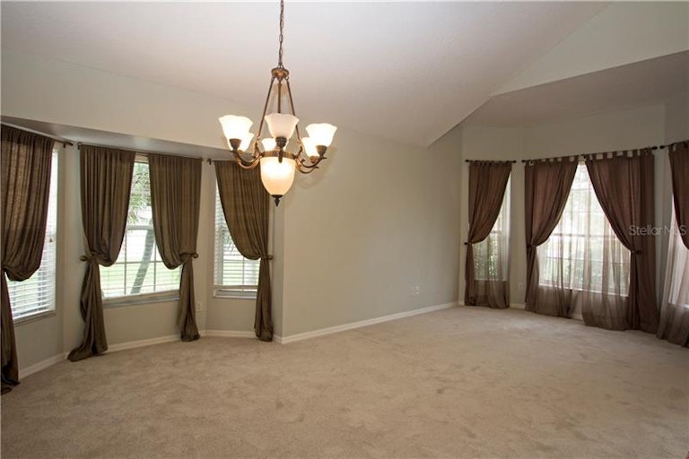 Photo 12 of 22 - 638 Darkwood Ave, Ocoee, FL 34761