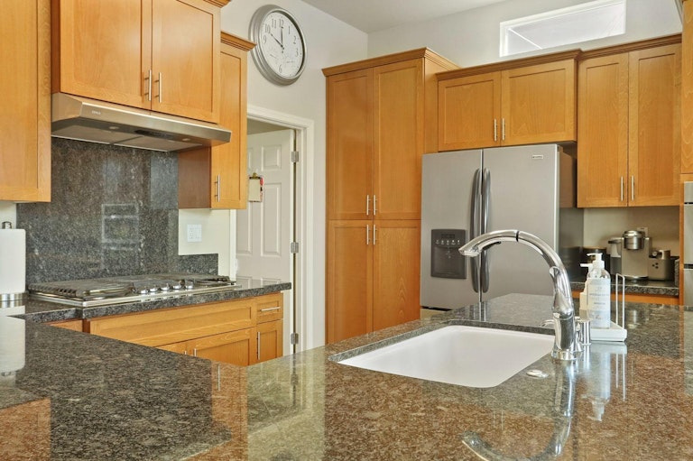 Photo 33 of 46 - 1026 Dimaggio Way, Galt, CA 95632