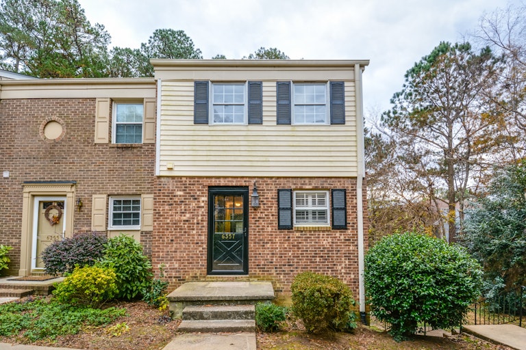 Photo 1 of 13 - 6357 New Market Way, Raleigh, NC 27615