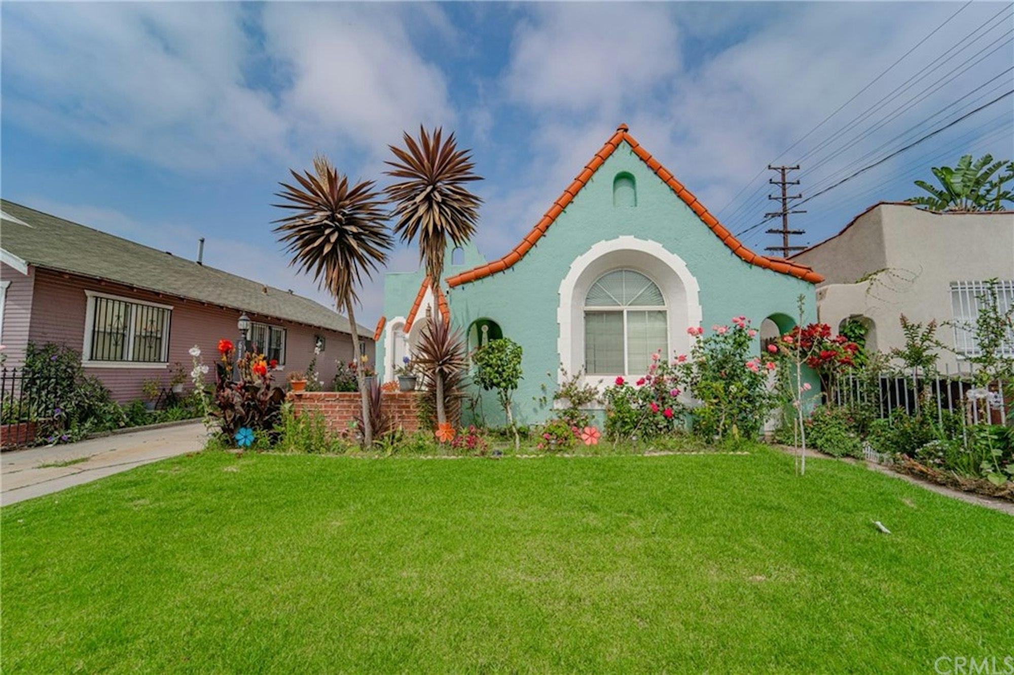 Photo 1 of 30 - 619 N Chester Ave, Compton, CA 90221