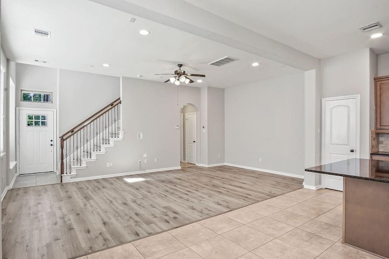 Photo 8 of 35 - 23318 Isola St, Richmond, TX 77406