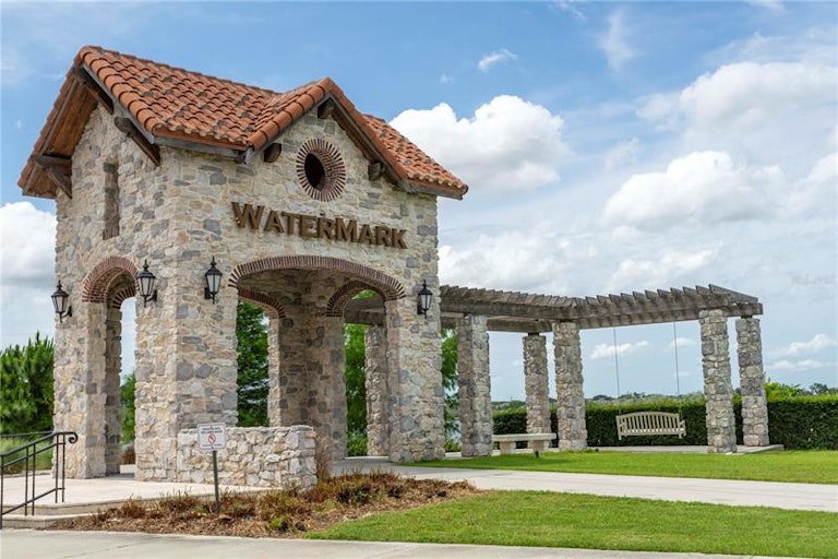 Photo 4 of 65 - 9313 Mira Valle Ln, Winter Garden, FL 34787