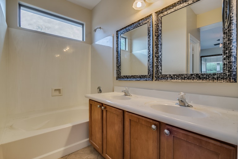 Photo 15 of 23 - 1612 W Kuralt Dr, Anthem, AZ 85086