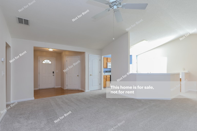 Photo 10 of 27 - 201 Kinship Ln, Apex, NC 27502