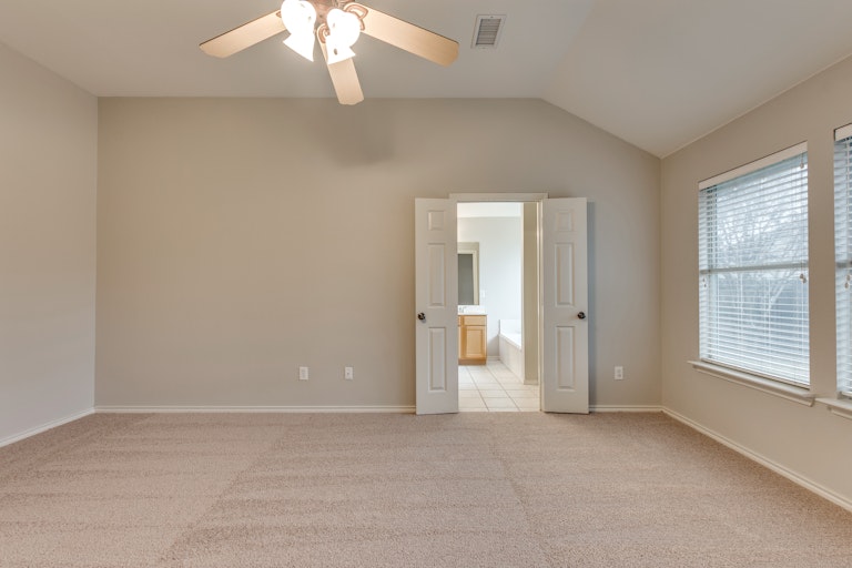 Photo 16 of 27 - 1519 Warrington Way, Forney, TX 75126