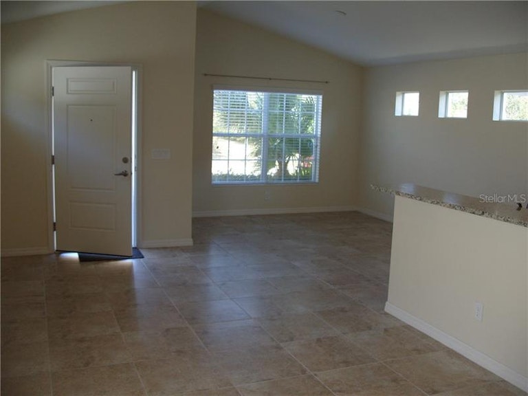 Photo 4 of 21 - 12499 Sagewood Dr, Venice, FL 34293