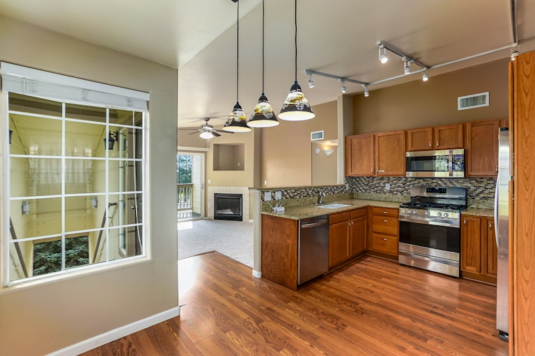 Photo 13 of 17 - 8615 W Berry Ave #204, Littleton, CO 80123