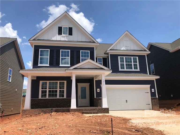 Photo 1 of 15 - 1017 Batiste Ave #688, Waxhaw, NC 28173