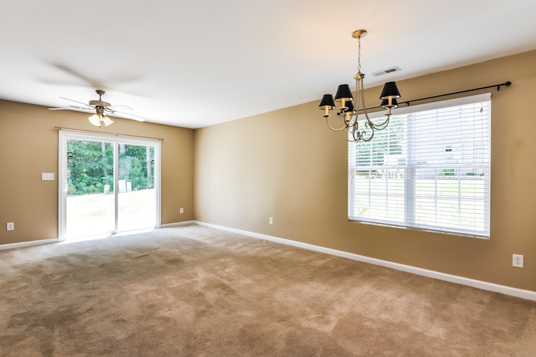 Photo 8 of 25 - 1401 Plexor Ln, Knightdale, NC 27545