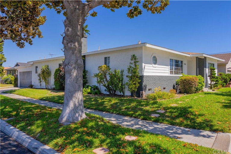 Photo 35 of 36 - 5546 Carfax Ave, Lakewood, CA 90713
