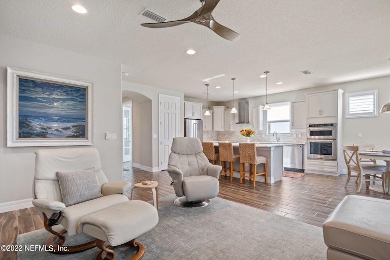 Photo 16 of 29 - 104 Lantern Oak Ln, Ponte Vedra, FL 32081