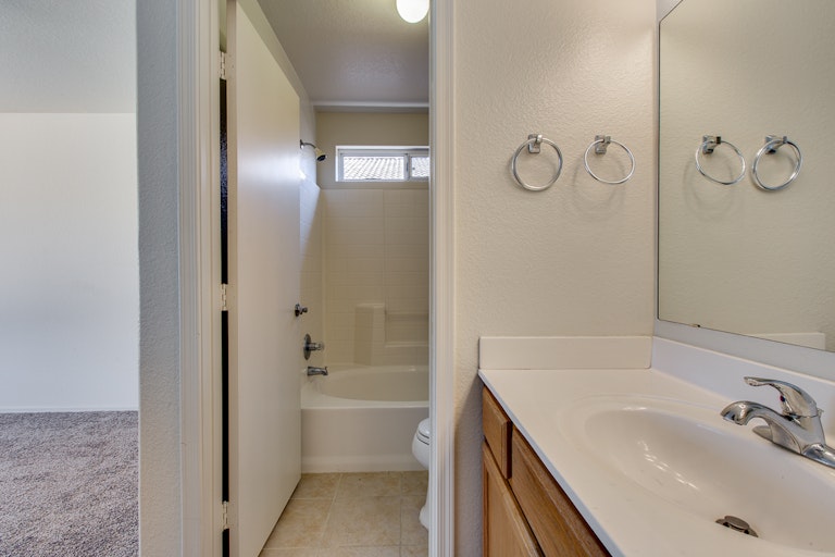 Photo 16 of 30 - 1858 E Carla Vista Dr, Chandler, AZ 85225