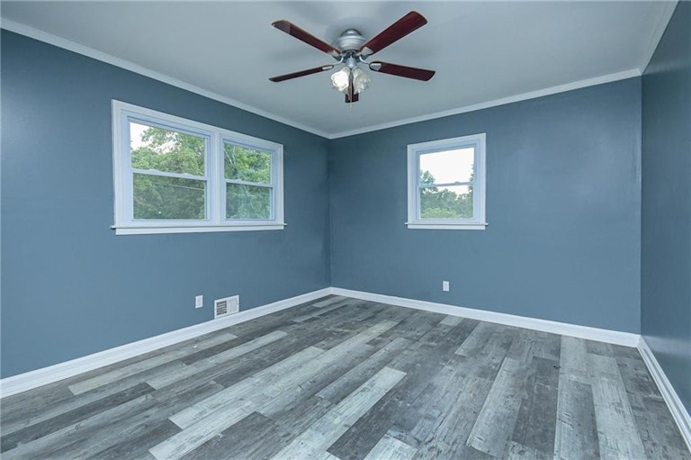 Photo 4 of 25 - 2198 Perkerson Mill Rd, Austell, GA 30106