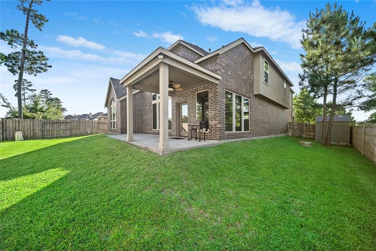 Photo 36 of 47 - 27390 Pendleton Trace Dr, Spring, TX 77386