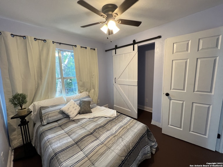 Photo 9 of 12 - 446 Glendale Ave, San Antonio, TX 78237