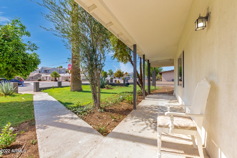 Photo 3 of 25 - 4647 N 9th St, Phoenix, AZ 85014