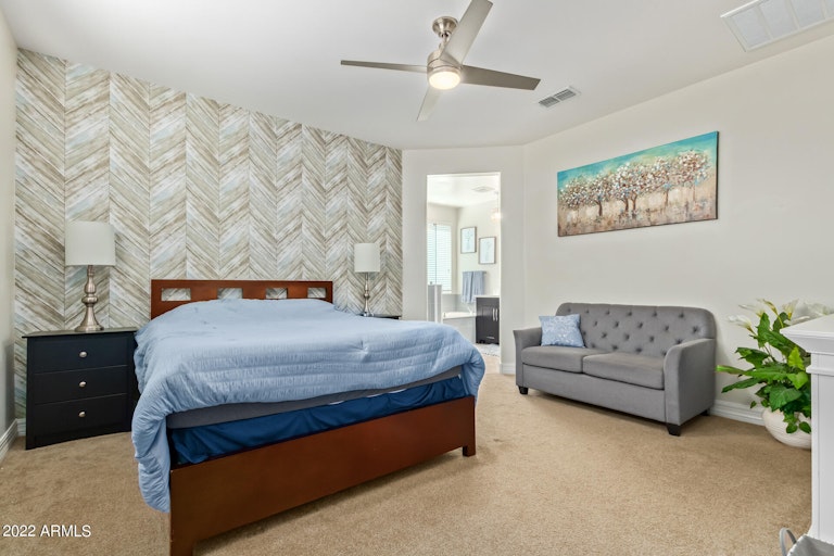 Photo 18 of 35 - 3015 W Laredo Ln, Phoenix, AZ 85085