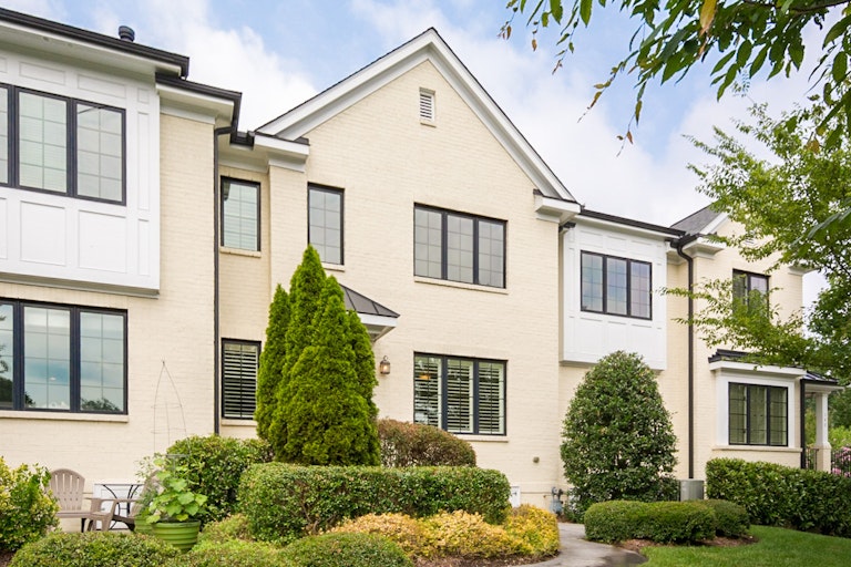 Photo 1 of 18 - 142 Cofield Cir, Durham, NC 27707