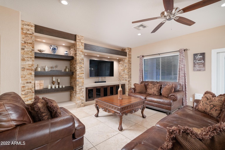 Photo 17 of 61 - 7284 W Avenida Del Sol, Peoria, AZ 85383