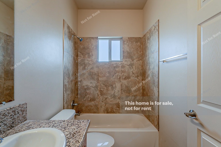 Photo 6 of 26 - 400 E 35th St, Tucson, AZ 85713