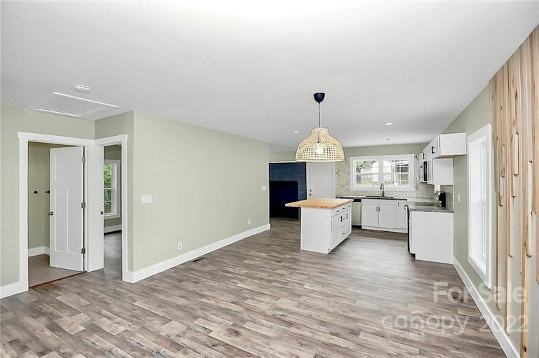 Photo 9 of 30 - 611 J Ave, Kannapolis, NC 28081
