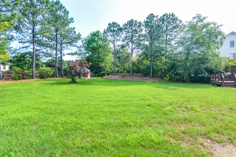 Photo 23 of 26 - 3917 Elmswick Ct, Apex, NC 27539