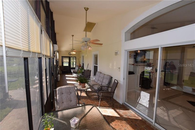 Photo 12 of 25 - 13908 Budworth Cir, Orlando, FL 32832