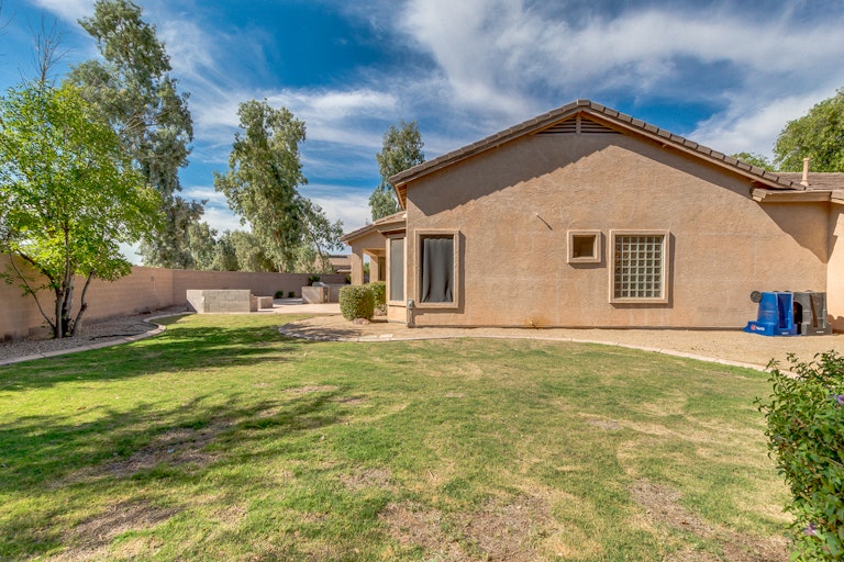 Photo 28 of 31 - 1886 S Longspur Ln, Gilbert, AZ 85295