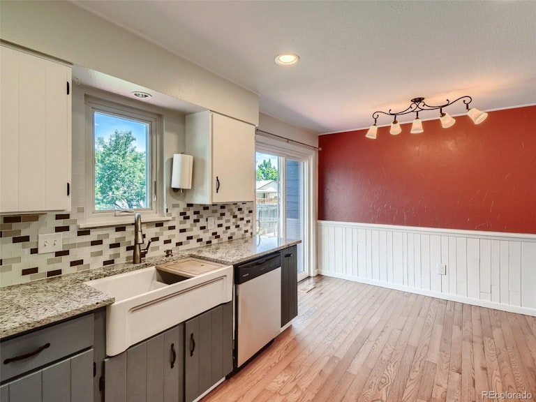 Photo 9 of 23 - 6277 W Kenyon Ave, Denver, CO 80235