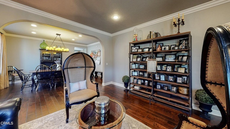 Photo 6 of 39 - 2742 Madera Dr, Pasadena, CA 91107