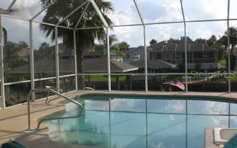 Photo 4 of 7 - 33 Cottonwood Ct, Palm Coast, FL 32137