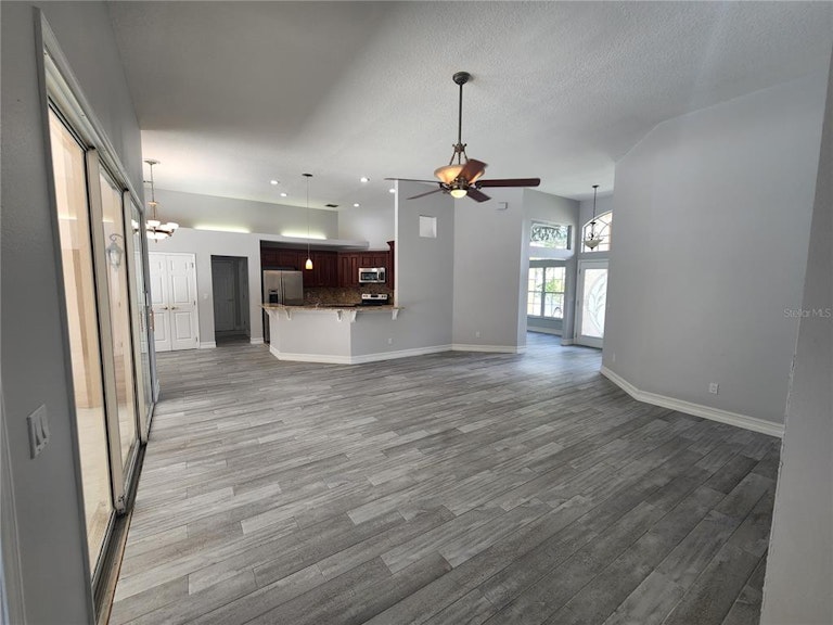 Photo 7 of 41 - 10095 Brandon Cir, Orlando, FL 32836