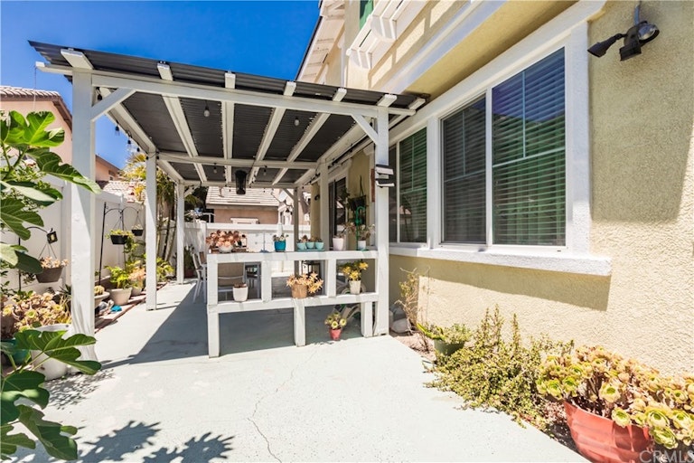 Photo 41 of 48 - 7931 Barnstormer Ct, Chino, CA 91708