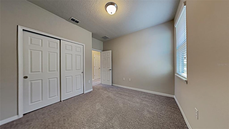 Photo 13 of 22 - 2552 Folio Way, Kissimmee, FL 34741