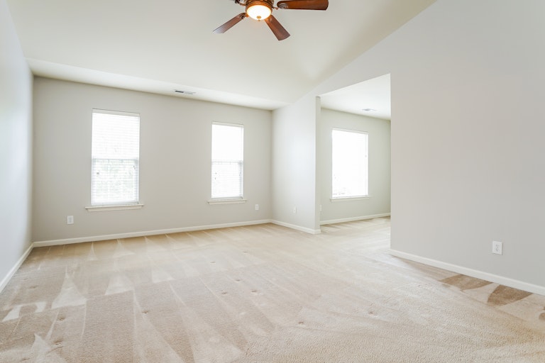 Photo 15 of 25 - 8201 Coosa Ct, Raleigh, NC 27616