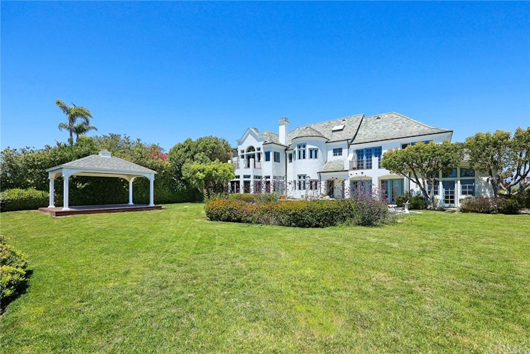 Photo 36 of 48 - 15 Old Ranch Rd, Laguna Niguel, CA 92677