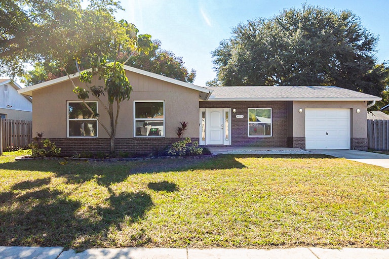 Photo 1 of 26 - 4033 Sandpointe Dr, Bradenton, FL 34205