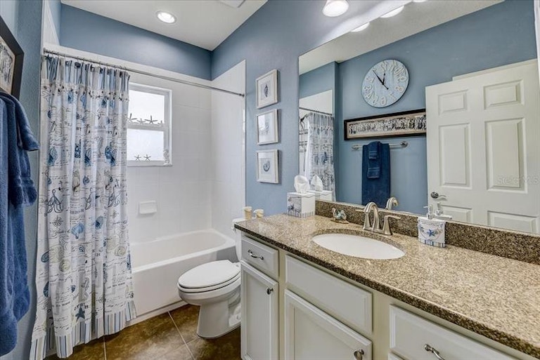 Photo 35 of 64 - 511 Winterside Dr, Apollo Beach, FL 33572