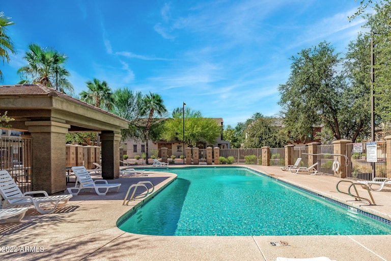 Photo 8 of 24 - 2727 N Price Rd #81, Chandler, AZ 85224