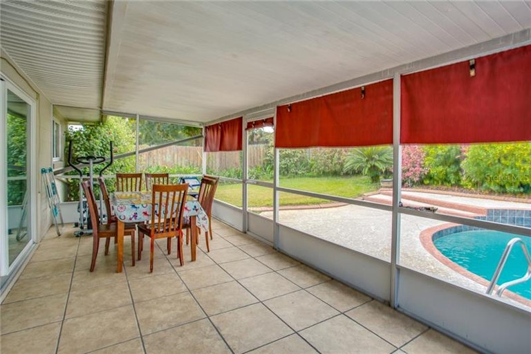 Photo 21 of 25 - 524 Spring Oaks Blvd, Altamonte Springs, FL 32714