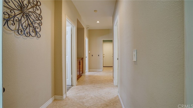 Photo 24 of 53 - 10167 Cartagena Dr, Moreno Valley, CA 92557