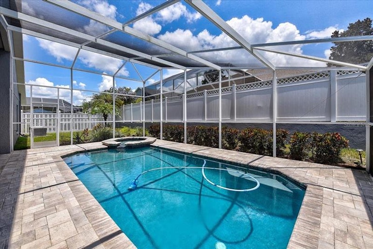 Photo 40 of 47 - 2203 Katana Pl, Brandon, FL 33511