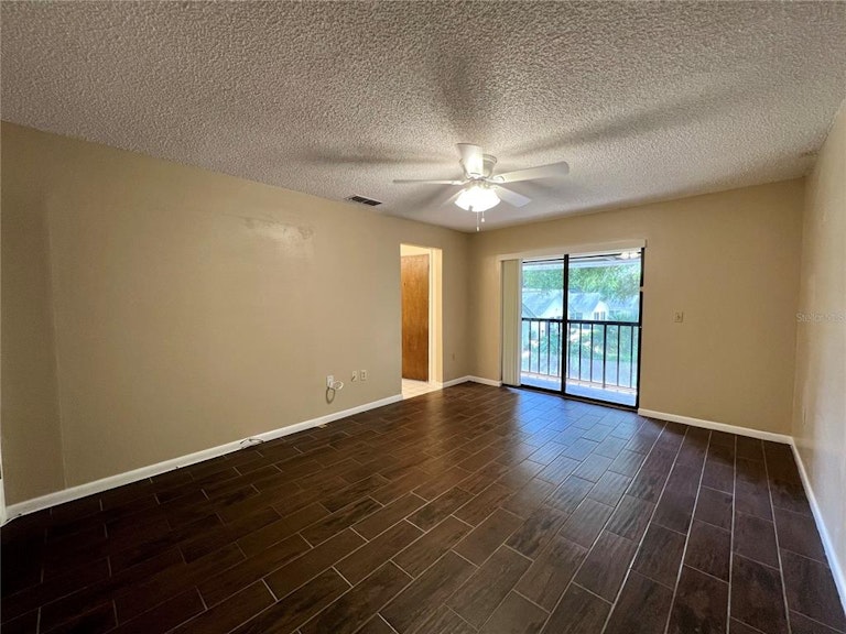 Photo 47 of 55 - 1823 Village Ct #1823, Mulberry, FL 33860