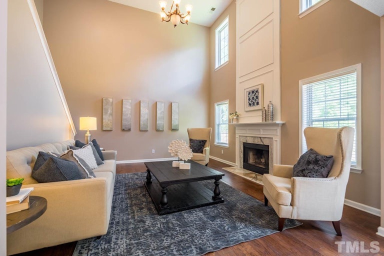 Photo 6 of 46 - 5 Ingram Ct, Durham, NC 27713