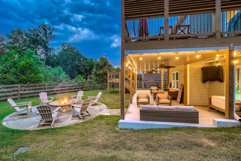 Photo 2 of 34 - 468 Greyfield Dr, Canton, GA 30115