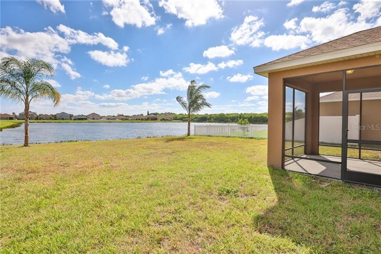 Photo 23 of 25 - 723 Parker Den Dr, Ruskin, FL 33570