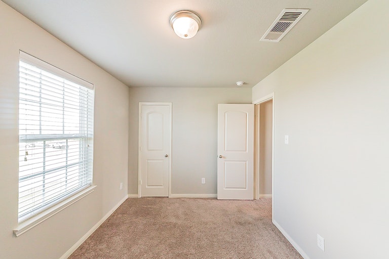 Photo 22 of 27 - 8015 Distant Harbor Rd, Baytown, TX 77523