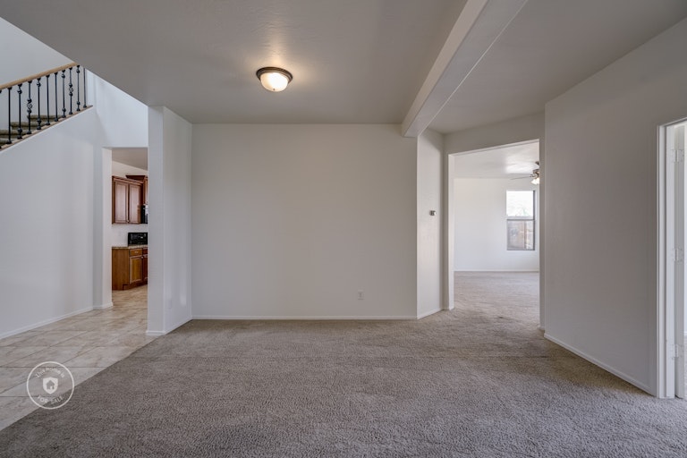 Photo 19 of 34 - 18016 W Paradise Ln, Surprise, AZ 85388