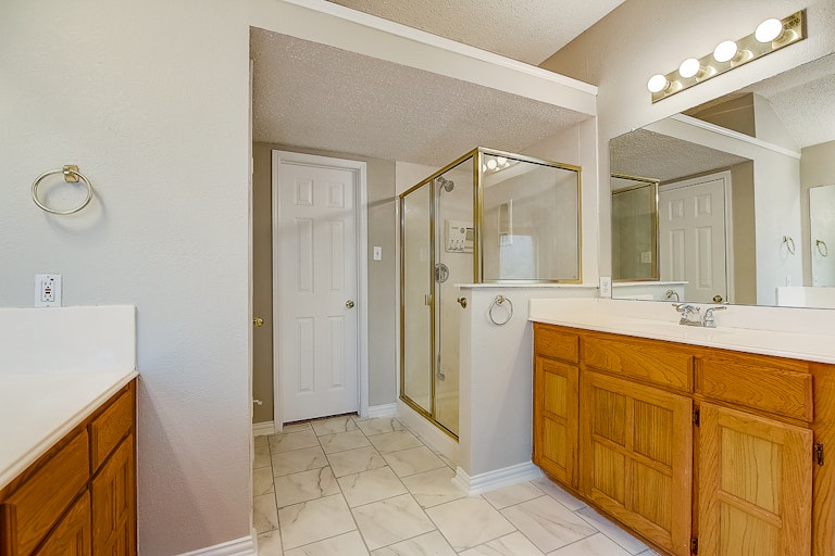 Photo 16 of 31 - 1110 Boyd Dr, Wylie, TX 75098